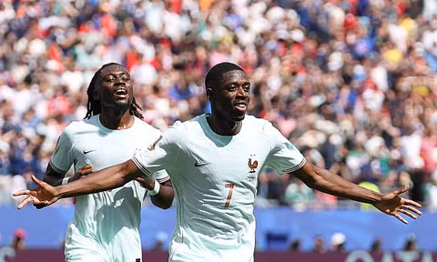 Pháp hạ Na Uy 4-1 với show diễn của Dembele