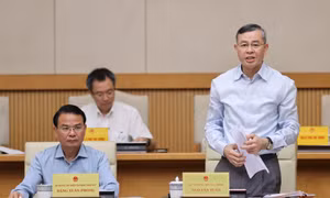 Bộ Tài chính đề nghị tính toán kỹ lưỡng việc điều chỉnh giá điện, giáo dục, y tế