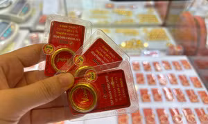 Thủ tướng: Khẩn trương lập sàn giao dịch vàng quốc gia