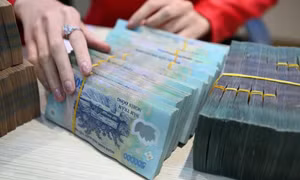 Sau tăng lương 8%, Bộ Nội vụ chuẩn bị cho lộ trình cải cách tiền lương mới