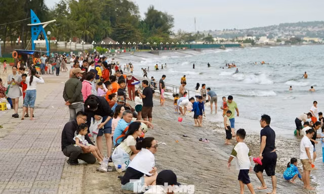 Lâm Đồng có gì hấp dẫn mà đón hơn 15 triệu lượt khách trong 9 tháng?