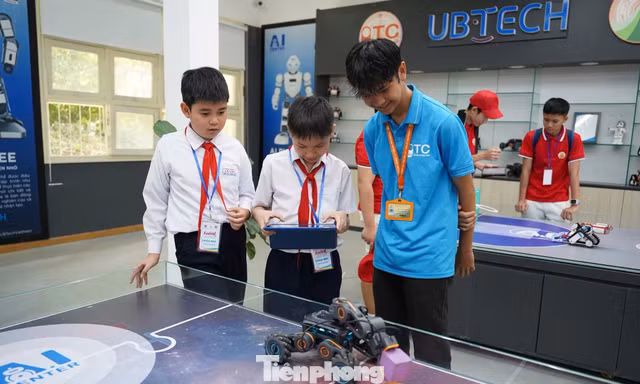 Thiếu nhi 34 tỉnh, thành hào hứng khám phá công nghệ, sáng tạo tương lai