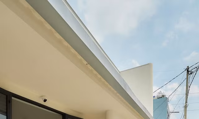 Nhà 85m2 có sân vườn lấy ánh sáng