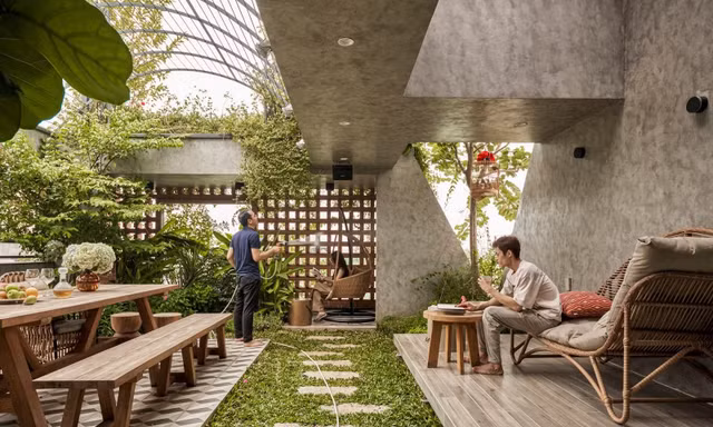 Ngôi nhà hướng Tây với 'lớp áo' bao bọc bằng gạch đỏ