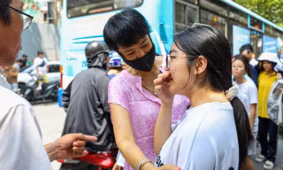 Học sinh Hà Nội trong kì thi tuyển sinh lớp 10, kì thi áp lực nhất trong 12 năm học Ảnh ĐỨC NGUYỄN