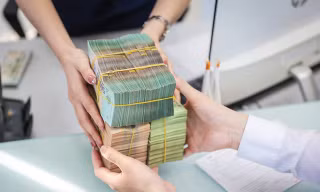 Các ngân hàng thương mại sẽ phải cạnh tranh khi Ngân hàng Nhà nước bỏ phân bổ tăng trưởng tín dụng