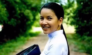 Diễn viên Ngọc Trinh trong phim Mùi ngò gai 