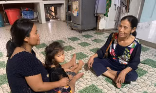 Bà Y Vinh với tình làng nghĩa xóm