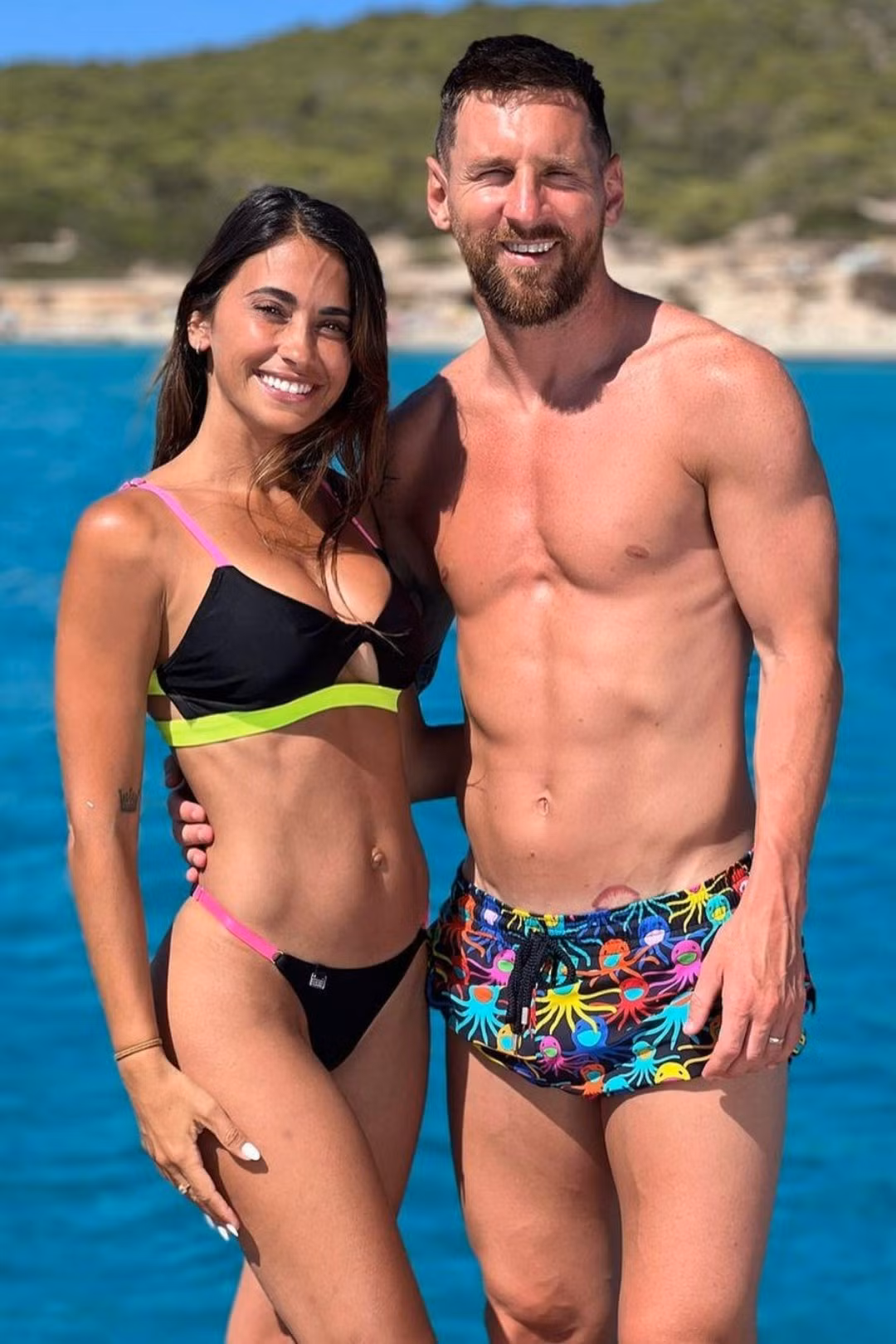 body-vo-messi-the-nao-ma-duoc-khen-ngoi-la-jngb-1690252925-29-width1080height1350-2330.jpg