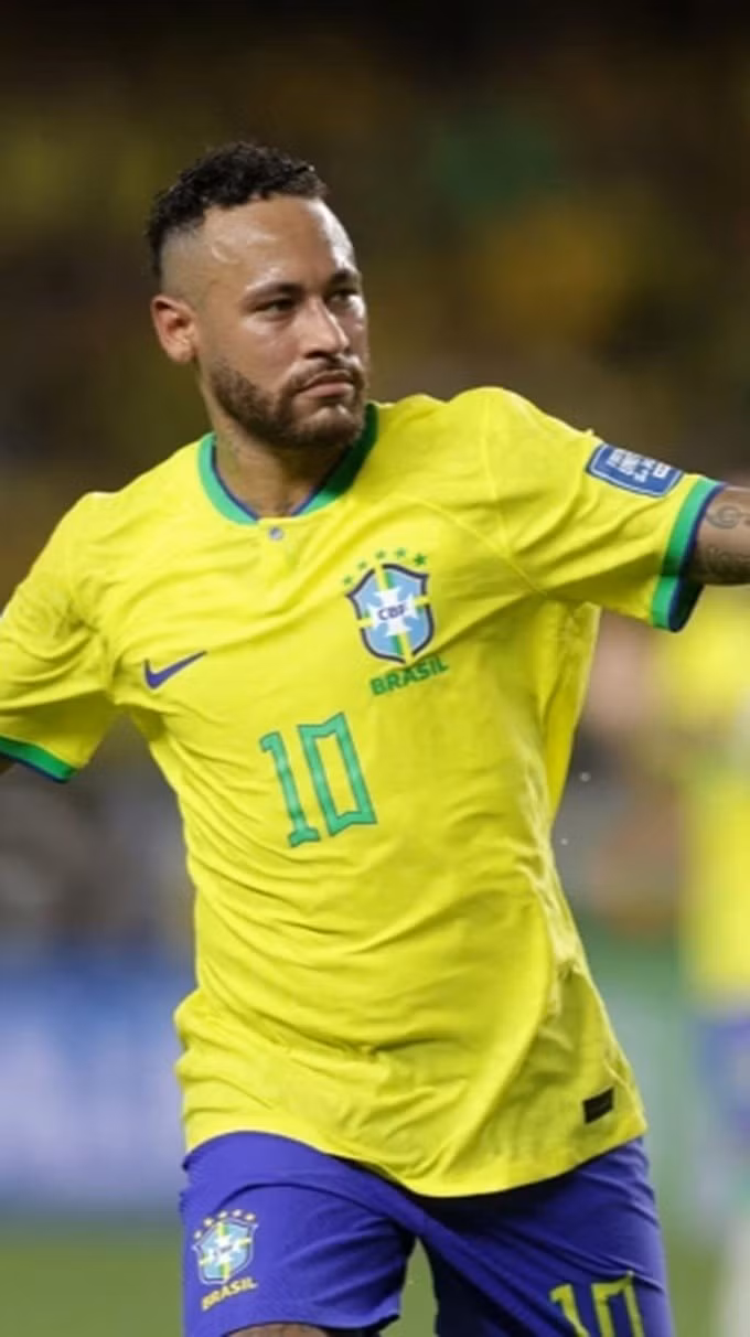 neymar-3-tong-so-cac-tran-da-choi-ban-thang-kien-tao-muc-luong-hien-tai-cua-neymar-02-cropped-1778557243533.jpg