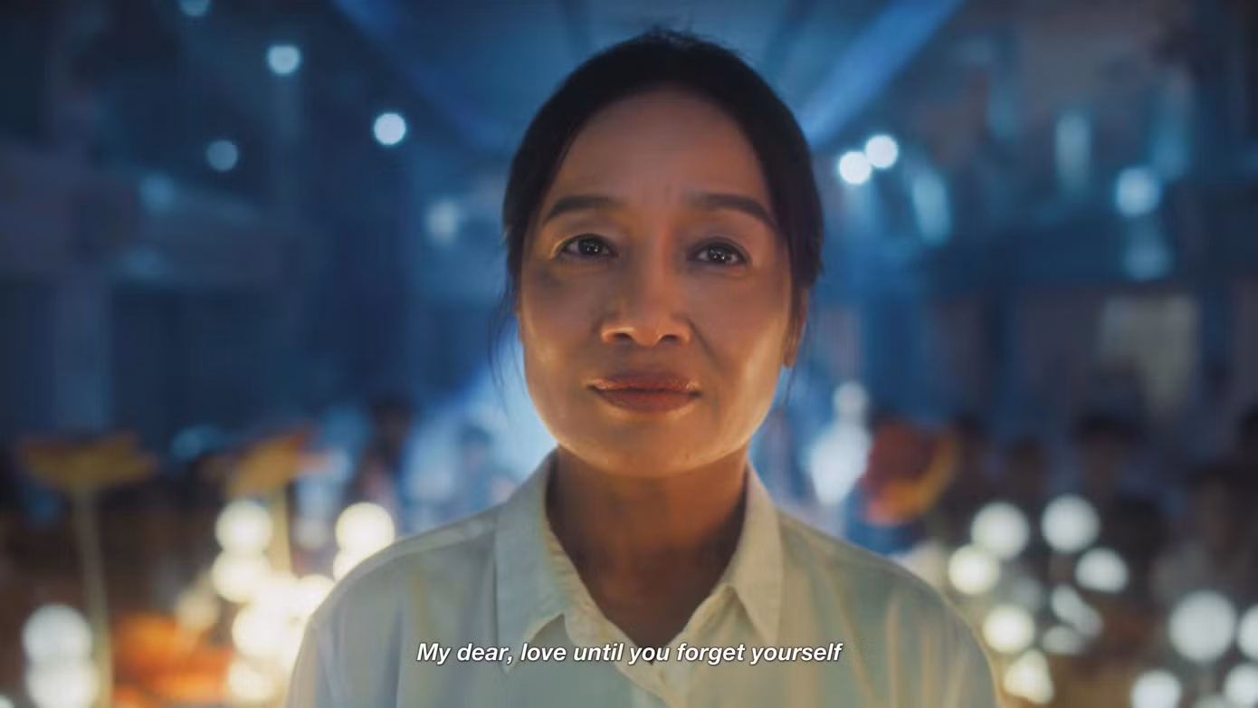 trich-doan-trailer-mua-tren-canh.jpg
