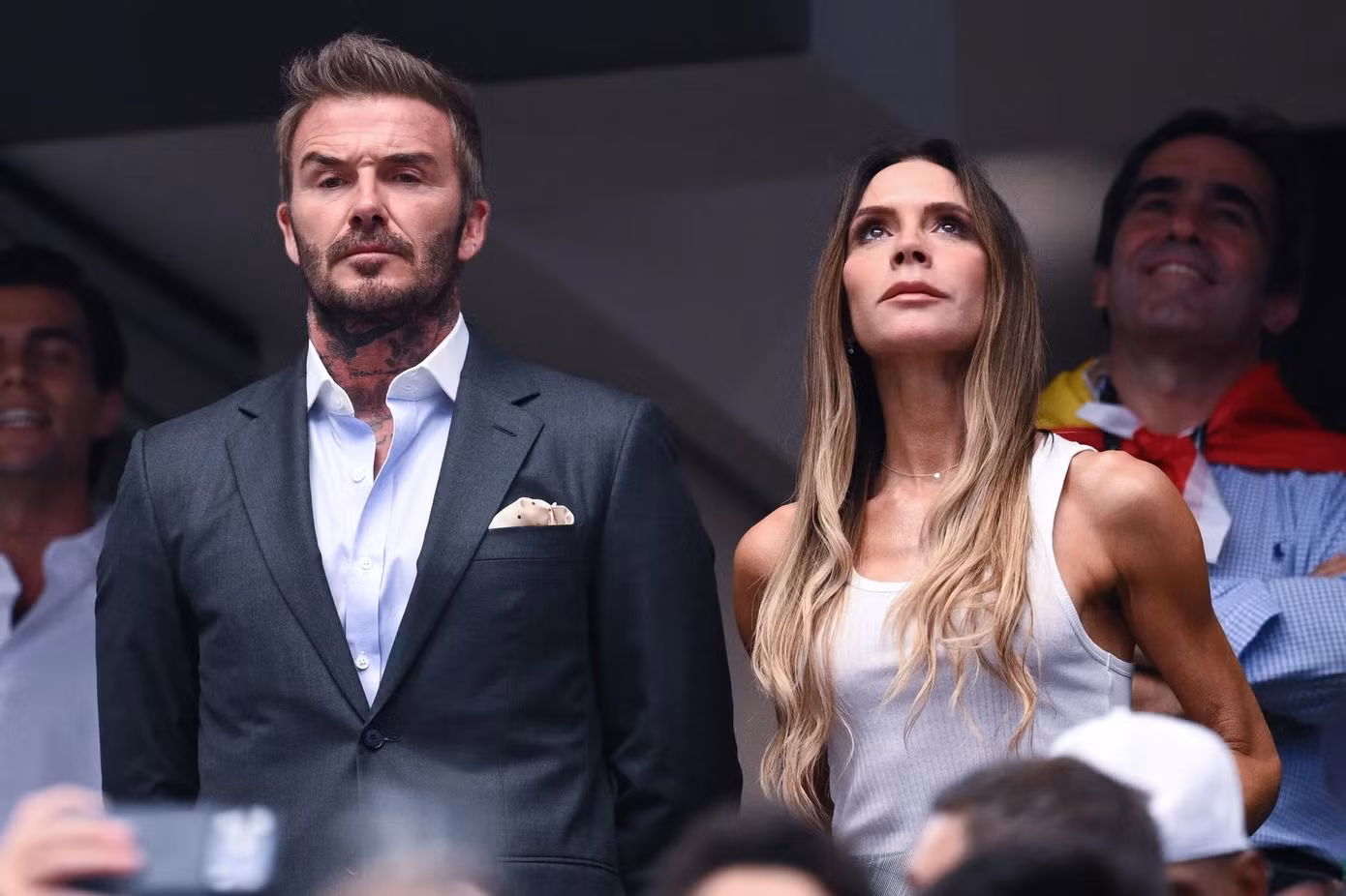 david-beckham-victoria-beckham-stand-1095326891.jpg