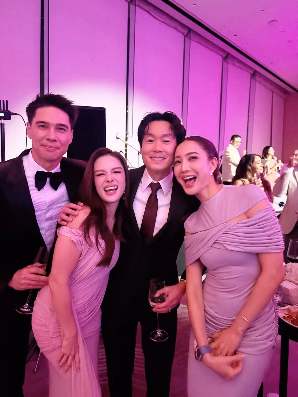 dam-cuoi-nadech-yayawhat-a-lovely-night-filled-with-so-much-love-in-the-room-congratulations-to-you-both-once-a-1-1784415045.jpg