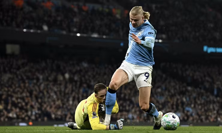 HIGHLIGHTS: Erling Haaland vô duyên, Man City đánh rơi chiến thắng trước Nottingham