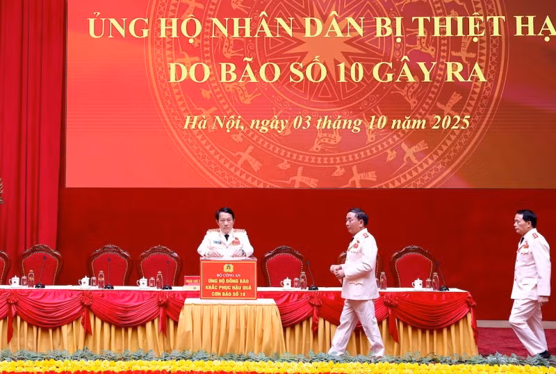 999.jpg