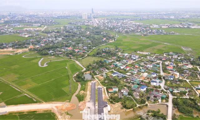  Đường hơn 500 tỷ đồng kết nối cao tốc Bắc - Nam 'đứt đoạn' vì vướng mặt bằng 
