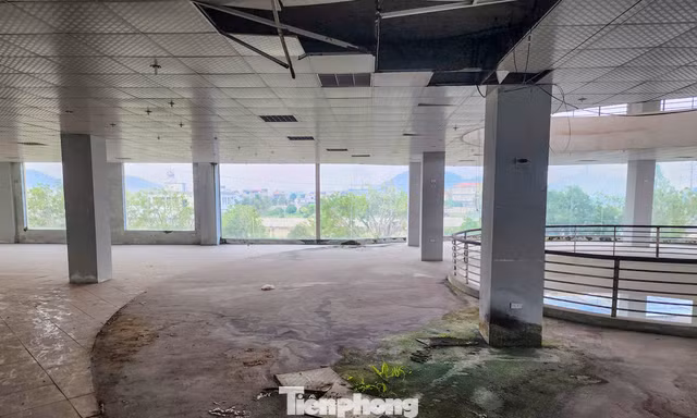 Cảnh nhếch nhác, hư hỏng ở trung tâm phát triển nông thôn Thanh Hóa