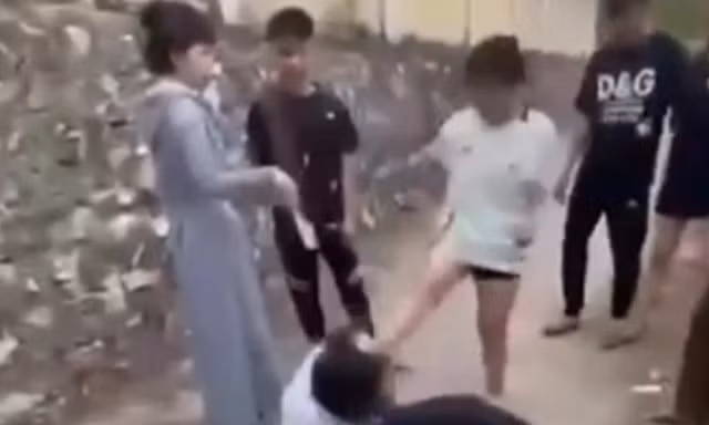 Công an xác minh thông tin nữ sinh ở Thanh Hoá bị đánh hội đồng đến bất tỉnh