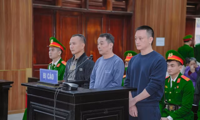 Trùm giang hồ Vi 'Ngộ' lĩnh thêm 3 năm tù vì đưa hối lộ