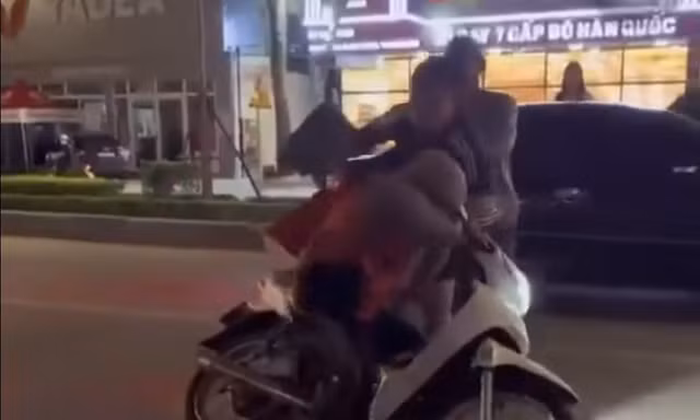 Công an làm rõ thông tin nam shipper bị hành hung giữa đường