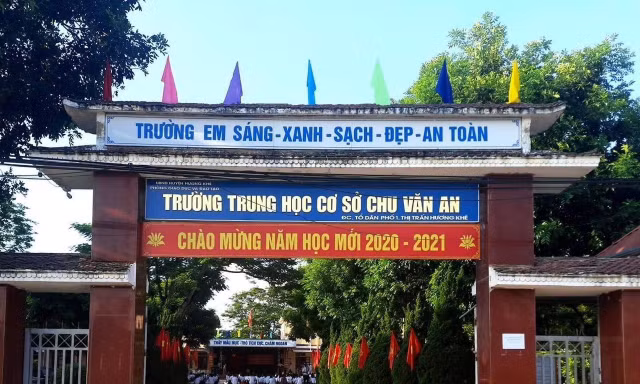 Công an vào cuộc điều tra vụ thầy giáo bị tố sàm sỡ nữ sinh lớp 8