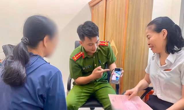 Mang sổ đỏ ra ngân hàng vay 100 triệu để chuyển cho ‘bạn trai ngoại quốc’ 
