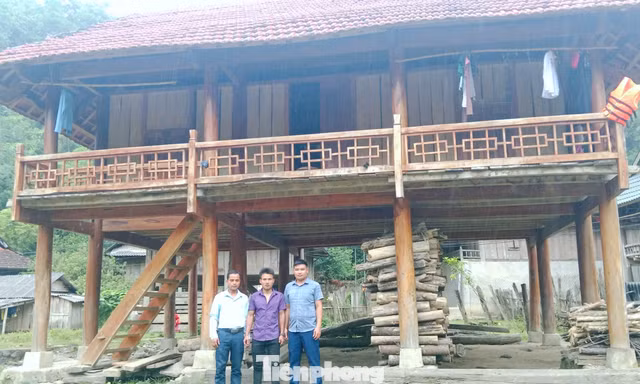 Niềm vui trong những ngôi nhà mới ở miền biên viễn