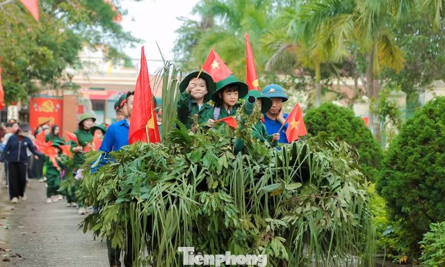 Bồi dưỡng tình yêu quê hương, đất nước từ những điều giản dị