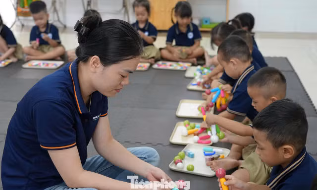 Giáo viên 'mòn mỏi chờ', Nghệ An thúc rà soát thăng hạng