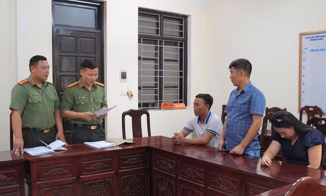 Lập loạt công ty 'ma', bán hóa đơn khống 