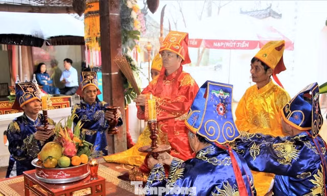 Tứ đại đền thiêng ở Nghệ An