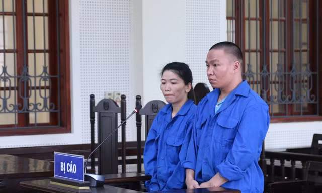 Bỏ lại vợ cùng ma túy để tẩu thoát khi thấy công an