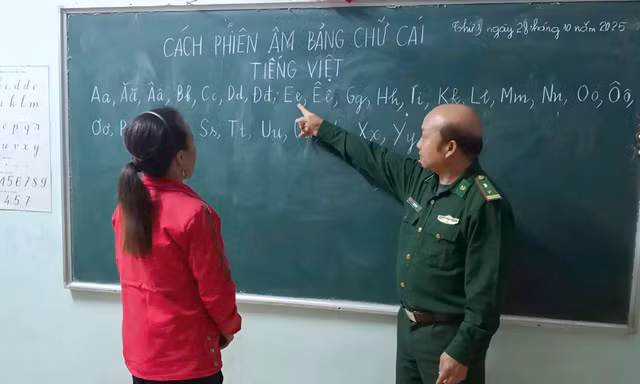 Lớp học đặc biệt giữa đại ngàn Piêng Vai