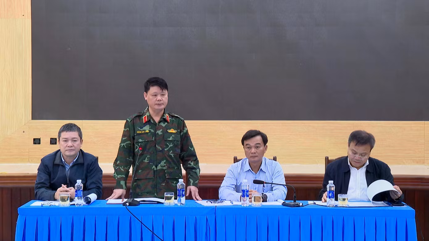 pho-tu-lenh-20251214160045.jpg