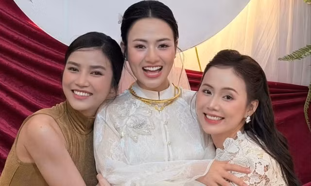 Lễ ăn hỏi Việt Hoa