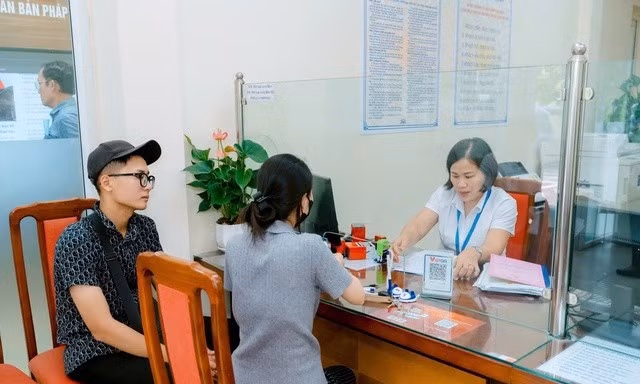 Hà Nội ủy quyền chủ tịch xã phê duyệt danh sách, kinh phí tinh giản biên chế không chuyên trách