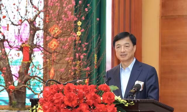 Bí thư Hà Nội: Không đùn đẩy, né tránh, phải dám nghĩ, dám làm
