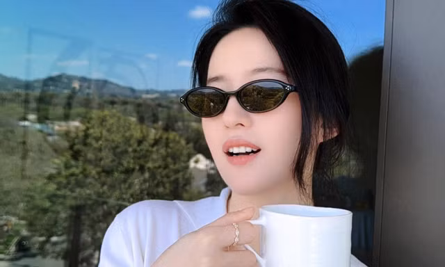Cuộc sống không kết hôn của Lưu Diệc Phi