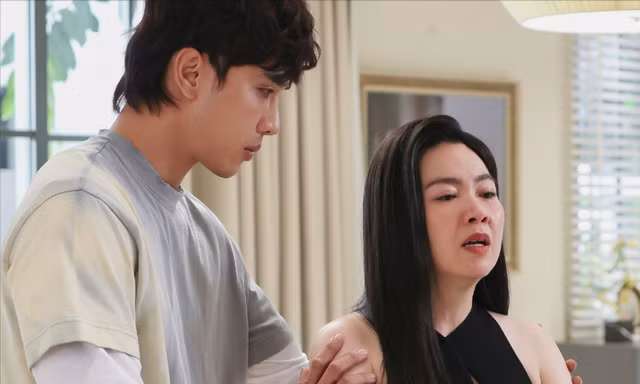 'Chị ngã em nâng' có Lê Khánh - bộ phim khiến người ta lặng đi