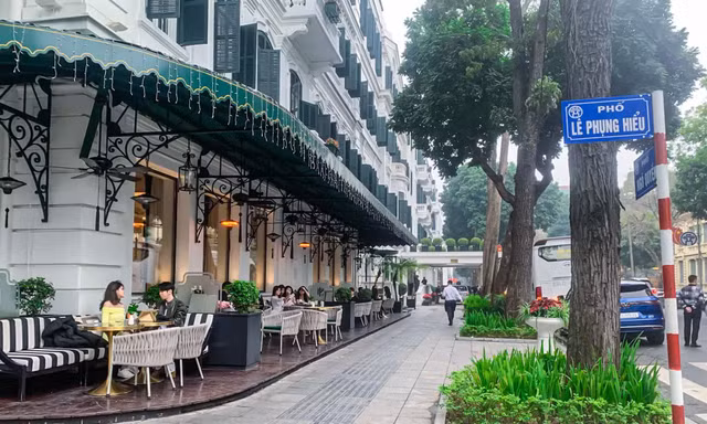 Hà Nội: Phí thuê vỉa hè, lòng đường cao nhất gần 400 ngàn đồng/m2