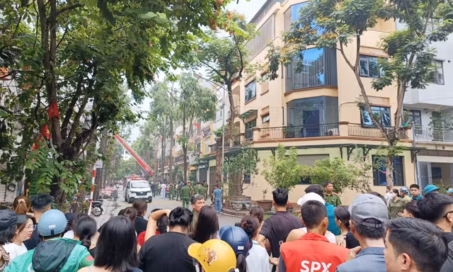Chủ tịch Hà Nội chỉ đạo điều tra vụ cháy nhà làm 2 người tử vong