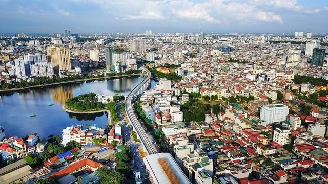 Chủ tịch UBND TP Hà Nội: Tăng trưởng 11% là danh dự và trách nhiệm của thành phố