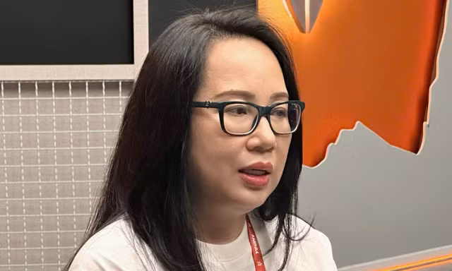 Khủng hoảng của Anh trai chông gai