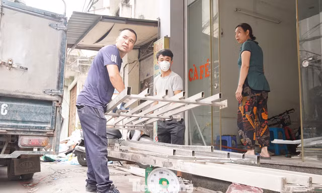 Xuyên lễ dỡ nhà, nhường mặt bằng làm cầu Trần Hưng Đạo