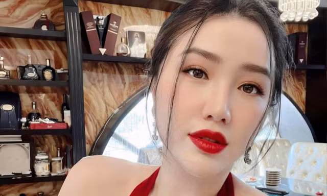 Làn sóng chê ca sĩ Việt lỗi thời