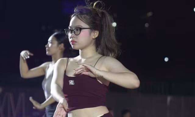 Chạy nước rút để concert Thanh xuân thật bùng nổ
