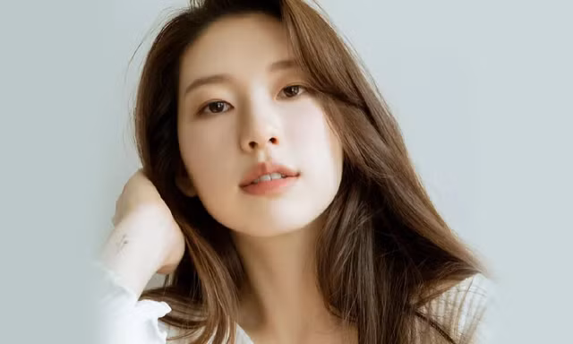 Tuyển Hàn Quốc hứng chỉ trích dữ dội, nàng WAGs cũng bị vạ lây