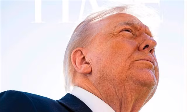 Bức ảnh tệ nhất của ông Trump