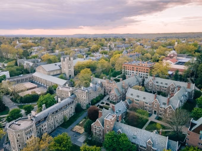 Khuôn viên Đại học Princeton, Mỹ. Ảnh: Princeton University Fanpage