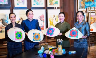 Phu nhân Thủ tướng Lê Minh Hưng cùng Phu nhân Thủ tướng các nước Lào, Campuchia, Thái Lan thăm Văn Miếu-Quốc Tử Giám